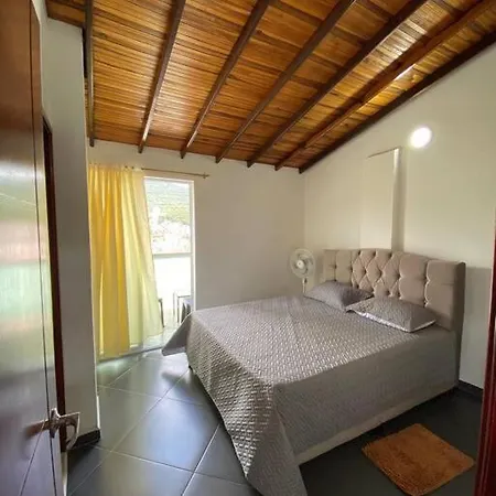 Hermoso Apartamento En San Gil Exterior photo